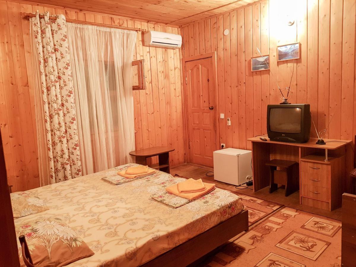 Эко-Отель Гагра Gagry Exterior photo