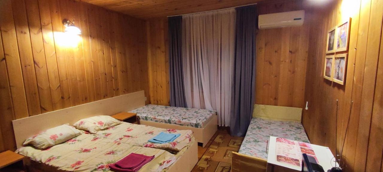 Эко-Отель Гагра Gagry Exterior photo